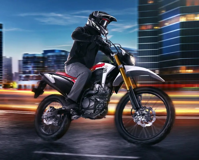 Mobil CRF150L