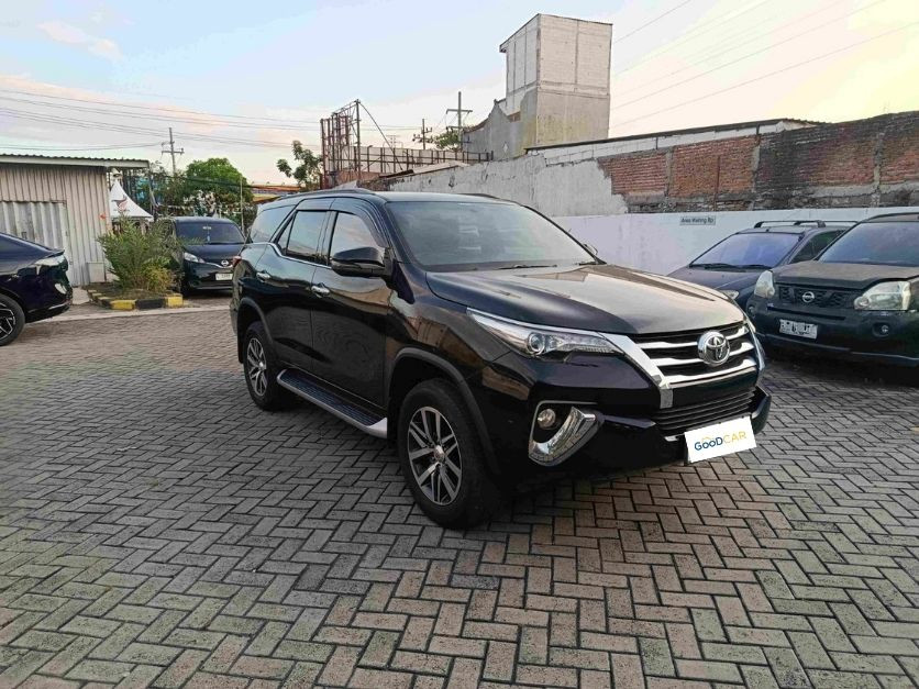 Mobil Fortuner 2020 Bekas