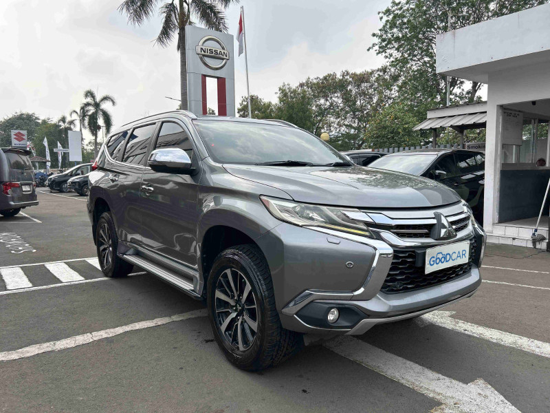 Mobil Pajero Sport 2019 Bekas