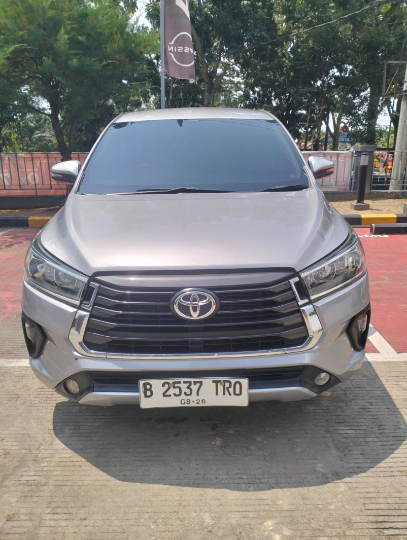 Mobil Kijang Innova 2021 Bekas
