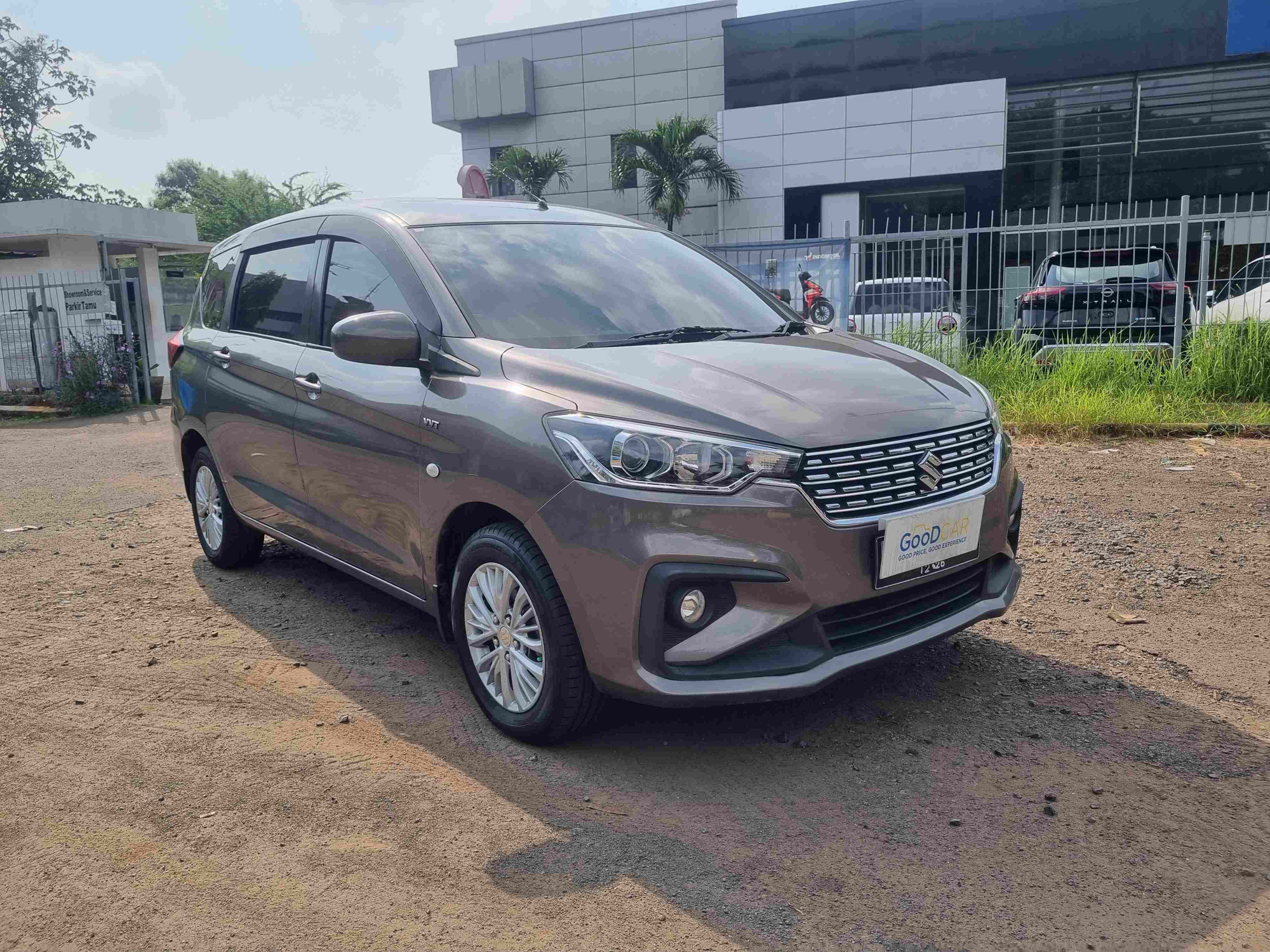 Mobil Ertiga 2021 Bekas