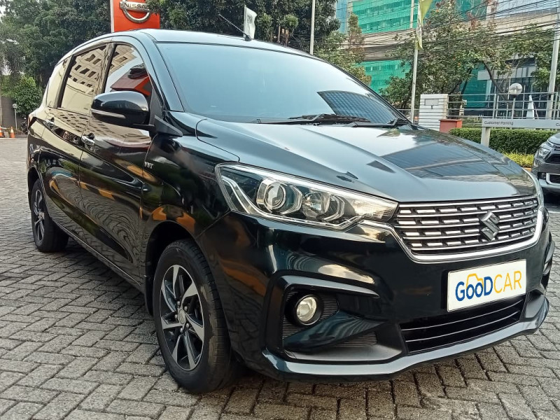 Mobil Ertiga 2021 Bekas